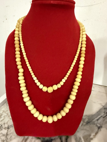 Beige kunststoff perlenkette - beige, kunststoff-perlenkette